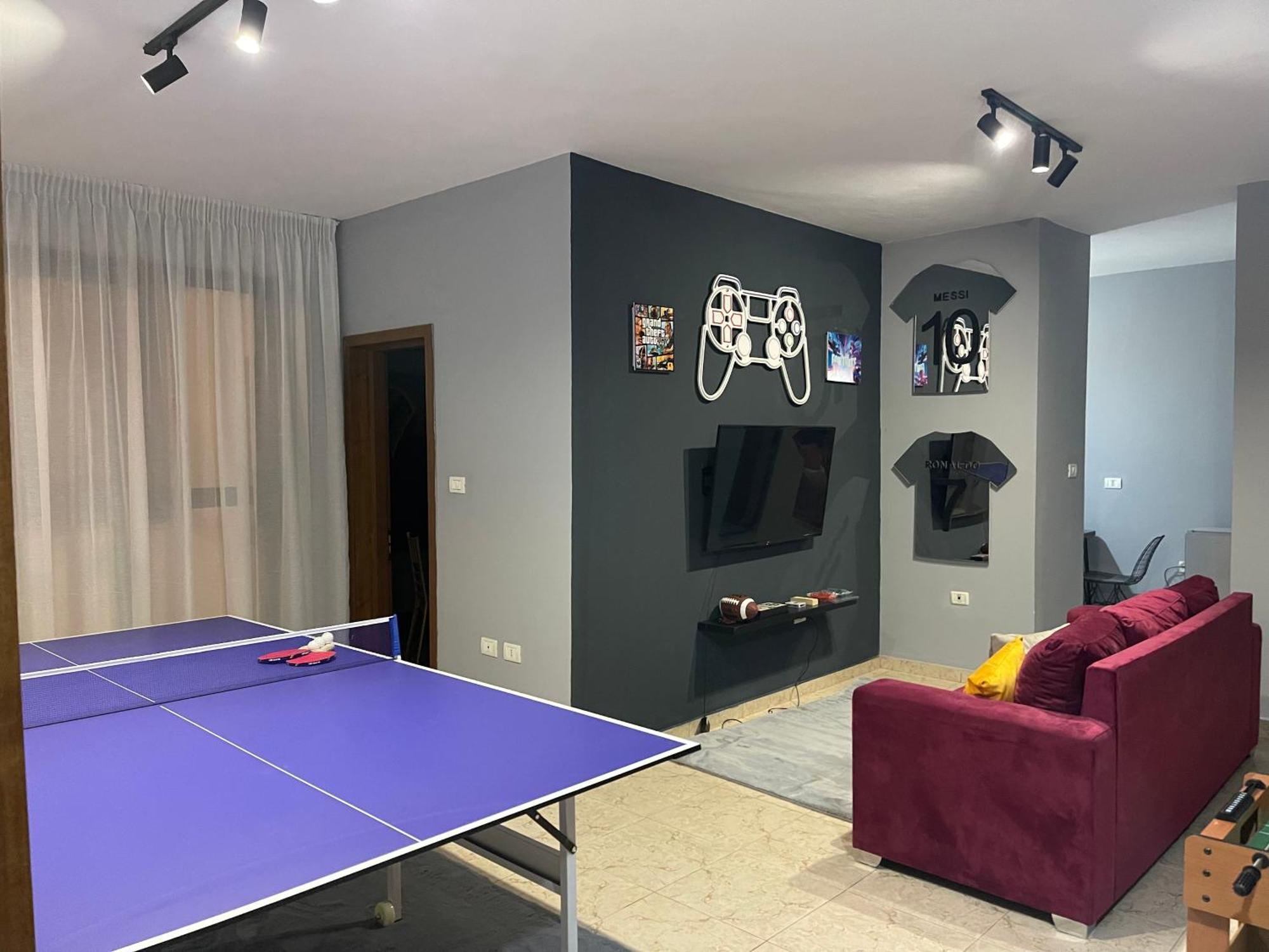 Super House 2 Blloku - 3 Rooms Tirana Exterior photo